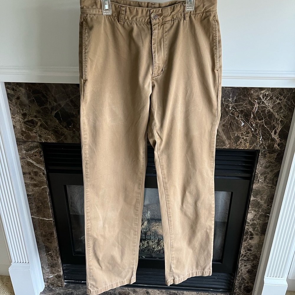 Vineyard Vines Club Pant- otter color